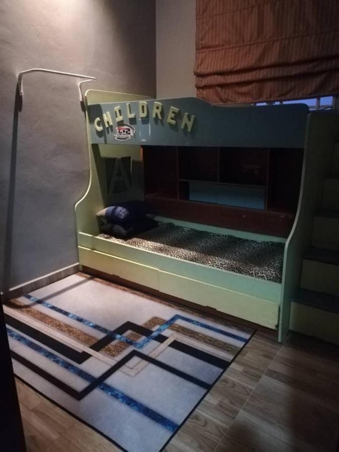 Damai D Homestay Kangar Exterior foto